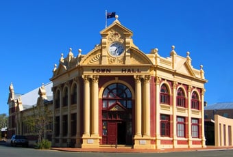 York_Town_Hall_PHOTO