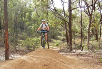 TurnerHill_Murray_SingleTracks.com