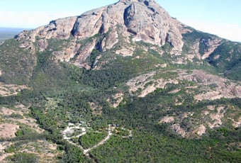 Campsite__Peak_Charles_5_Peak_Charles_NP_V-2013