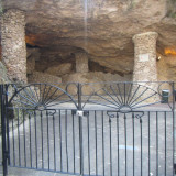 Cabaret Cave